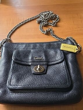 Coach Vintage Pebbled Leather Swingpack with Turnlock